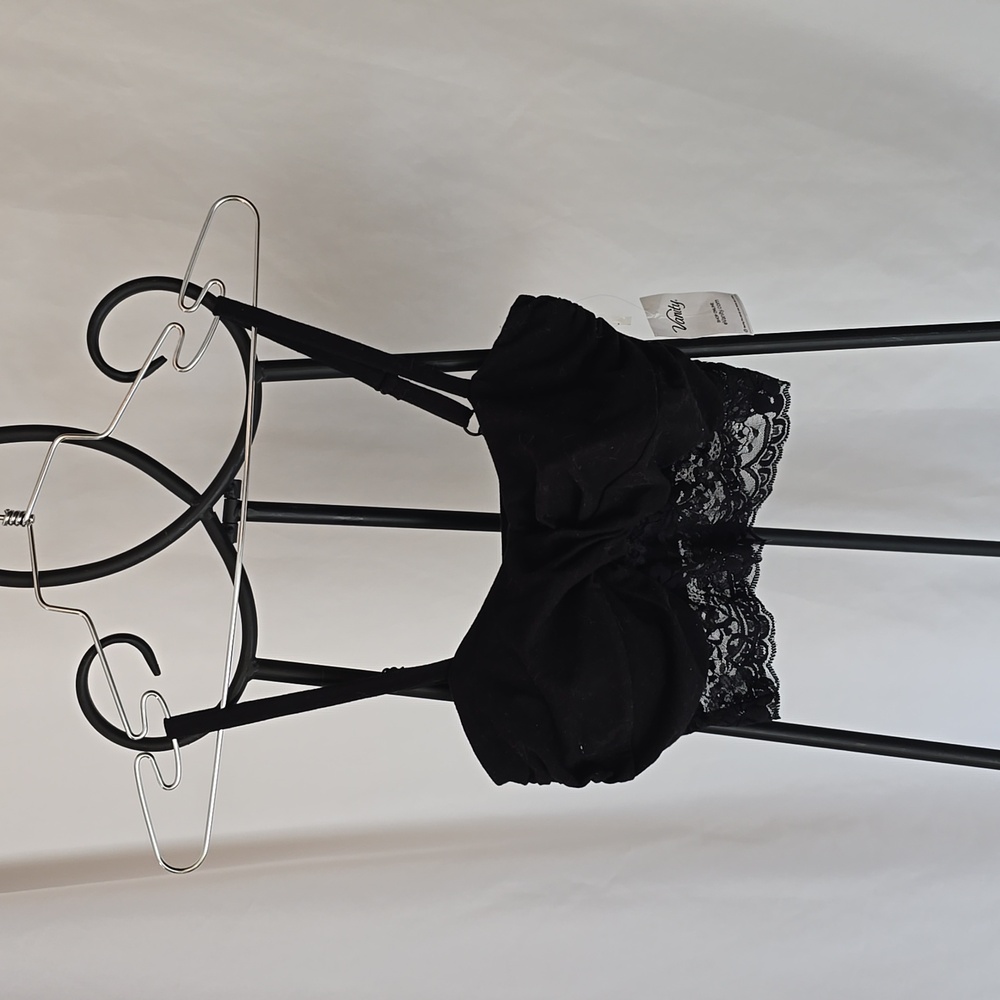 NWT VANITY padded bralette